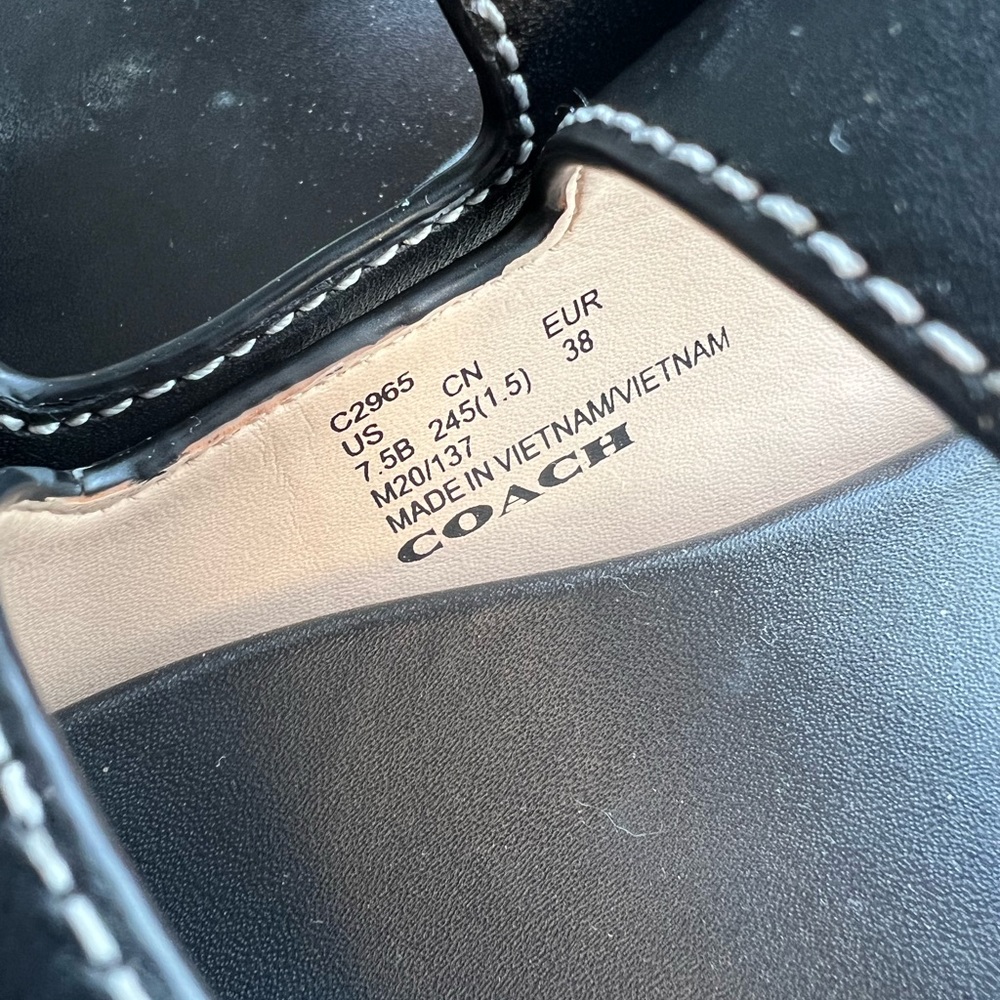 Coach Sandals - Picture 3 of 5